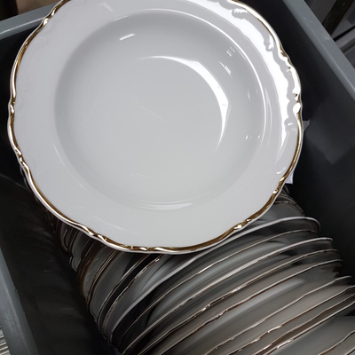 ../frankl24shop/Suppenteller mit Goldrand Vintage